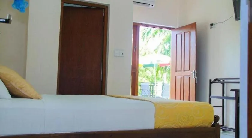 Araliya Blue Beach View Hotel Kudapaduwa Sri Lanka